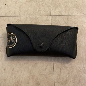 EMPTY black ray bans case